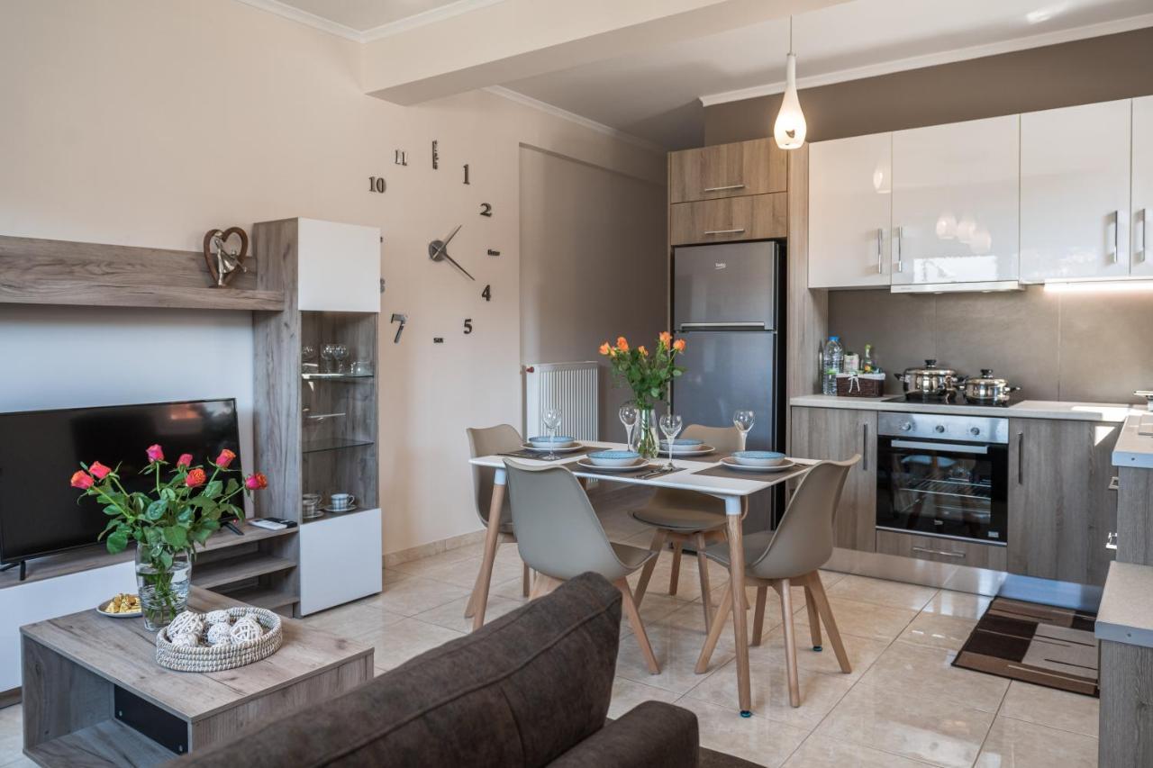 Effie'S Two Bedroom Apartment نافبليو المظهر الخارجي الصورة