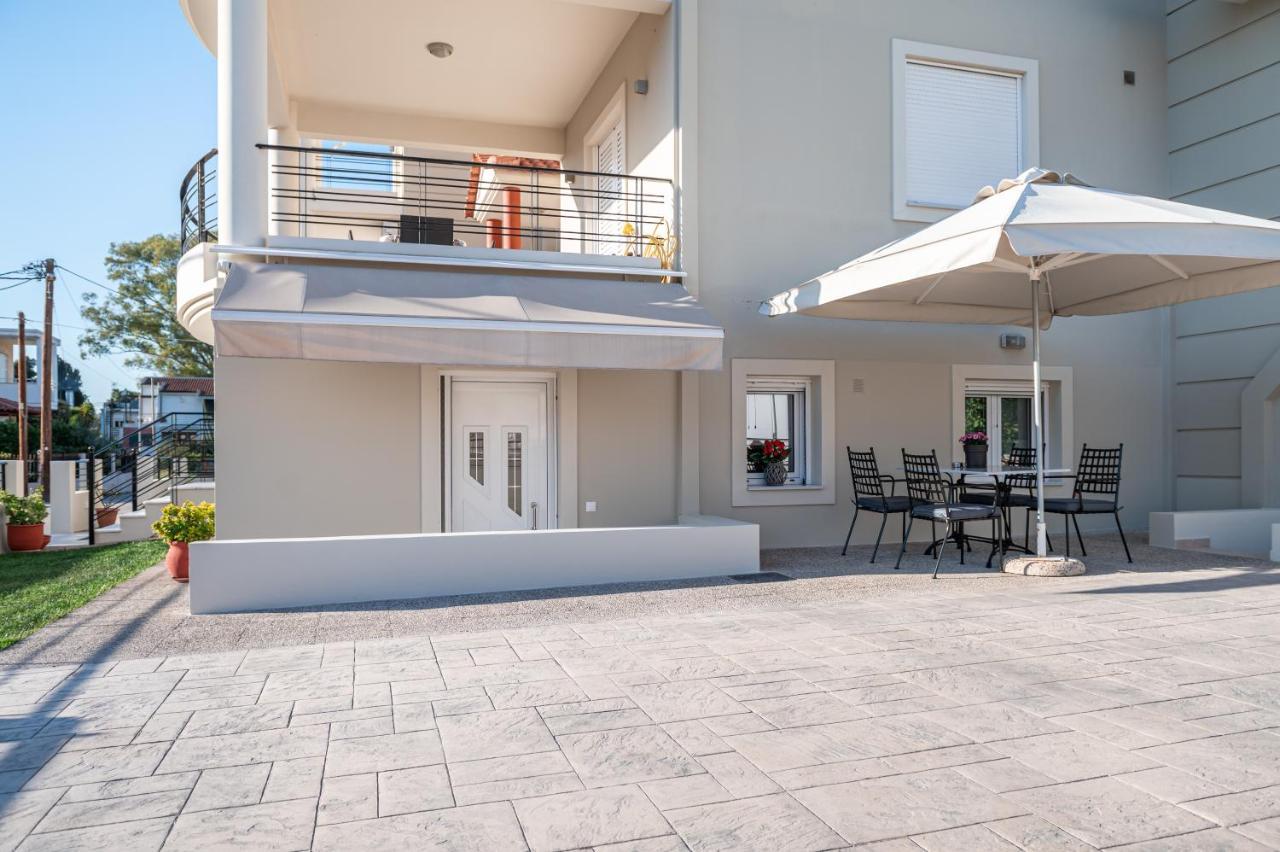 Effie'S Two Bedroom Apartment نافبليو المظهر الخارجي الصورة